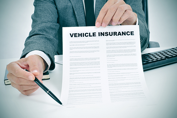 Common Fleet Insurance Claim Issues and How to Resolve Them